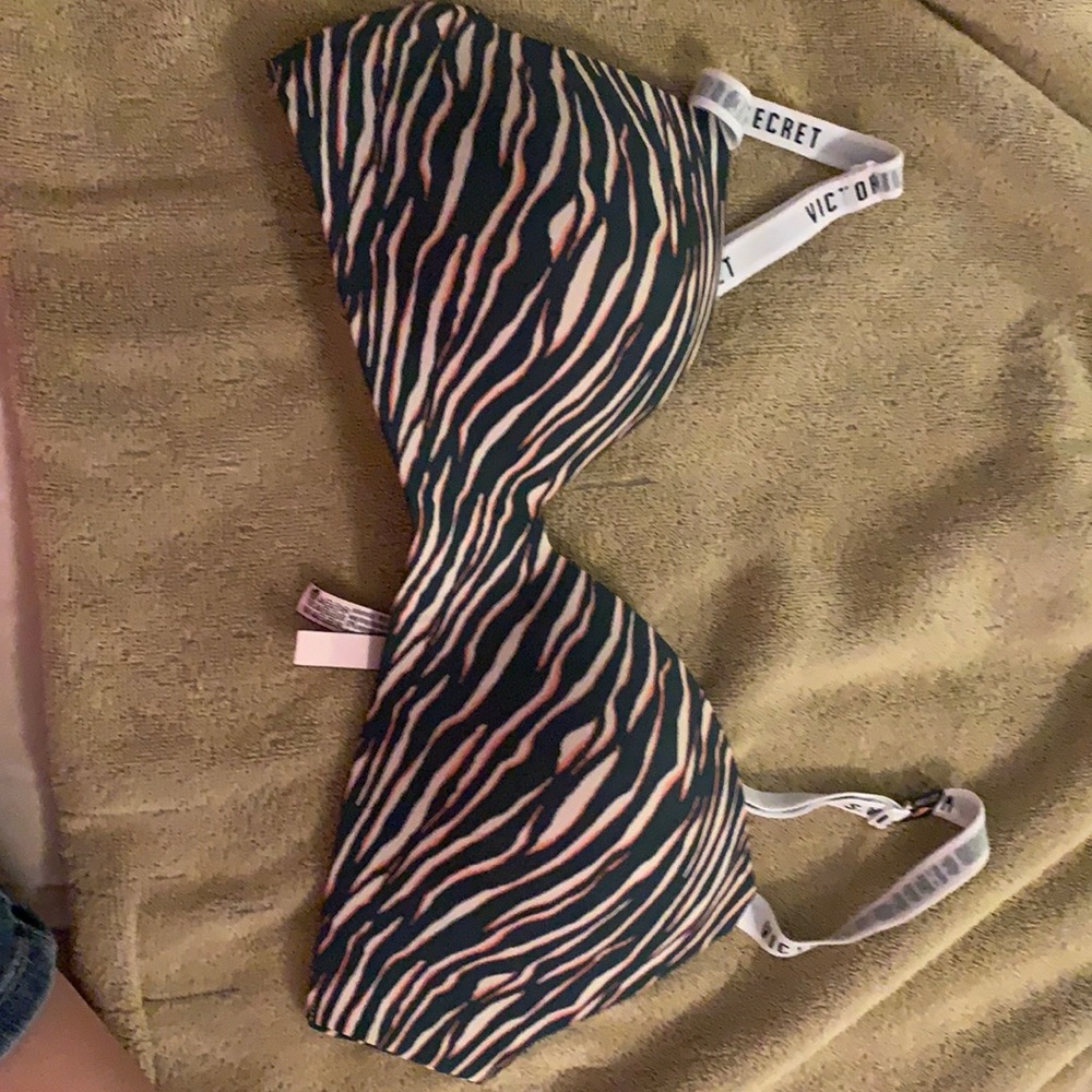 Victoria Secret bra 38C